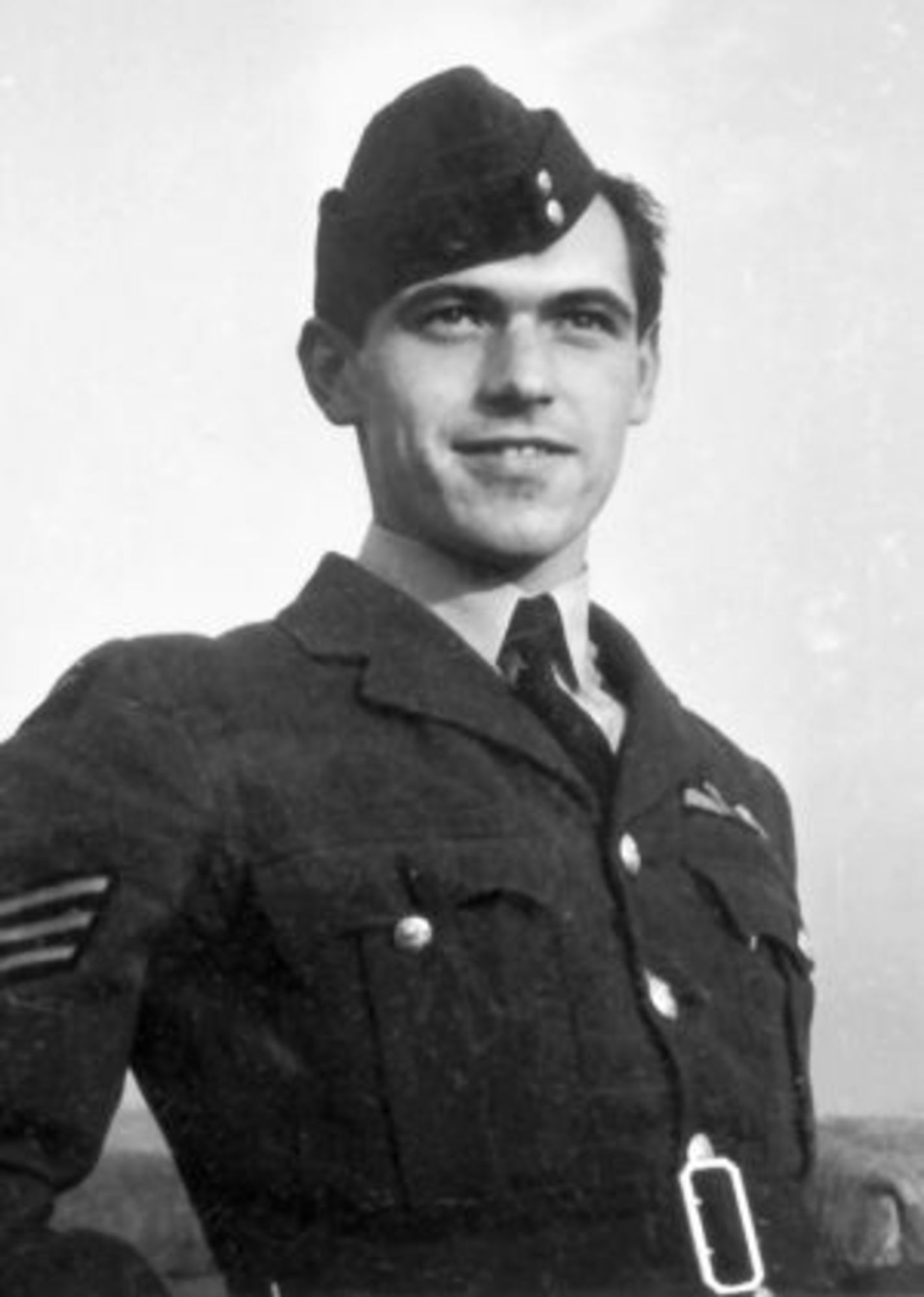 Portrait of Štandera in his RAF uniform.